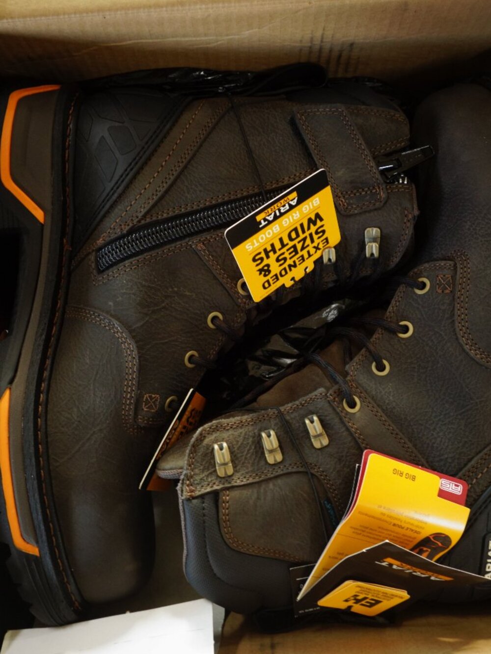 MENS ARIAT "BIG RIG 8" WATERPROOF BOOTS